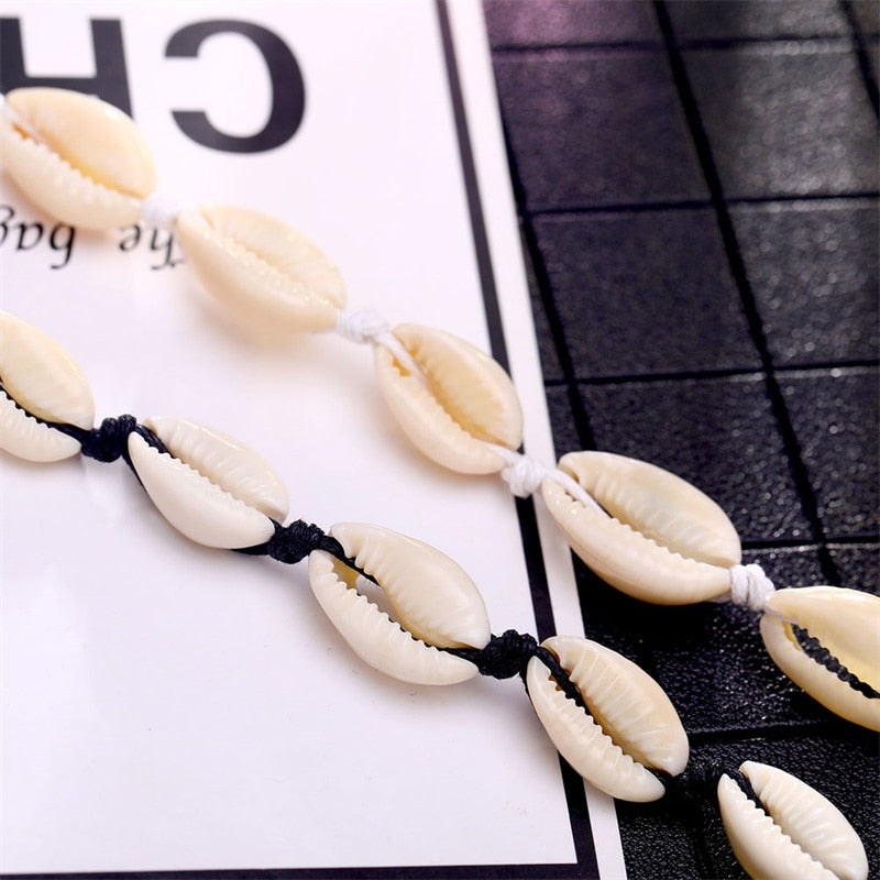 Rope Chain Natural Shell Choker