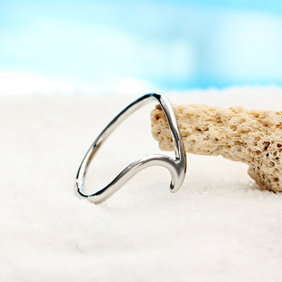 Simple Sea Wave Ring